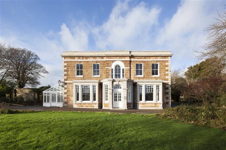 Serviced office to let in Trevenson House, Church Road, Pool, Redruth