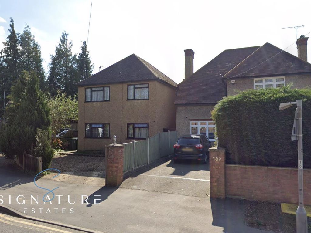 2 bed for sale in Sheepcot Lane, Leavesden, Watford WD25, £
