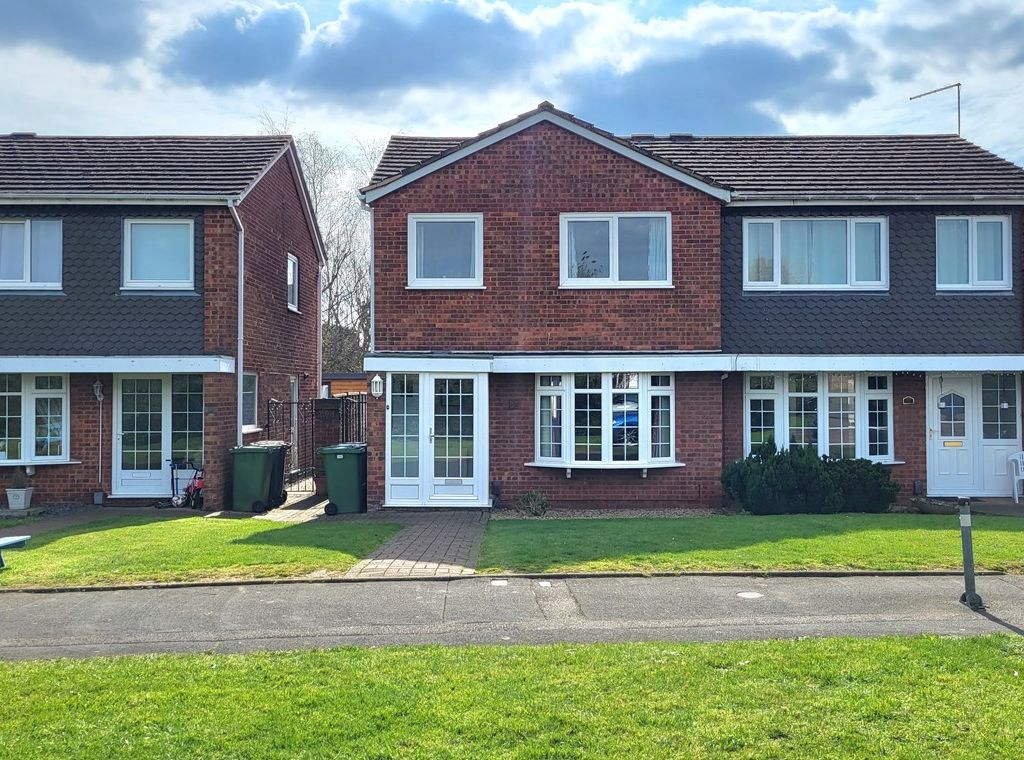 3 bed semidetached house for sale in Suffolk Close, Longthorpe, Peterborough PE3, £280,000 Zoopla