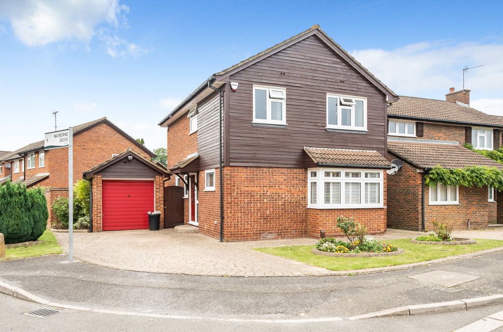 4 bed detached house for sale in Thames Drive, Ruislip, Middlesex HA4
