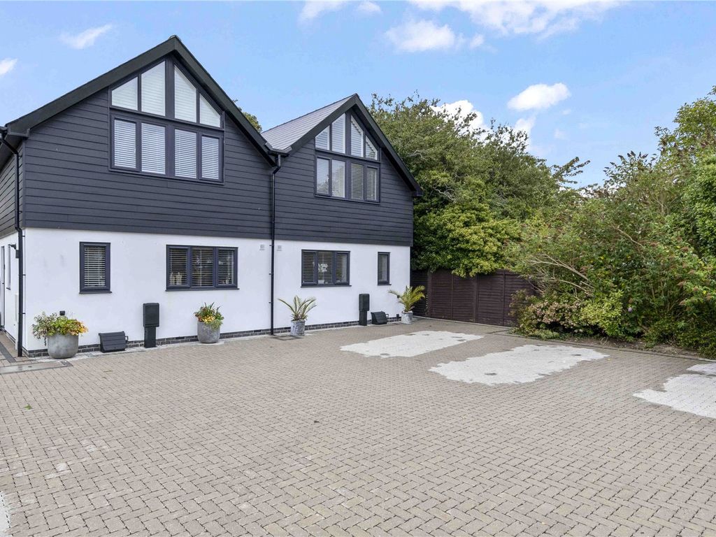 3 bed semidetached house for sale in Middleton Road, Felpham, West Sussex PO22 Zoopla 3 bed semidetached house for sale in Middleton Road, Felpham, West Sussex PO22 Zoopla