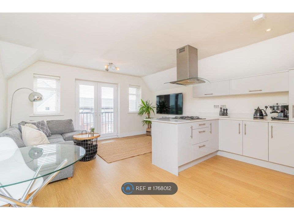 2 bed flat to rent in Earley, Reading RG6 Zoopla