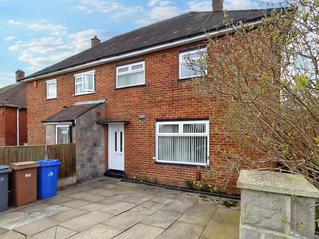 3 bed semidetached house for sale in Coseley Street, Smallthorne