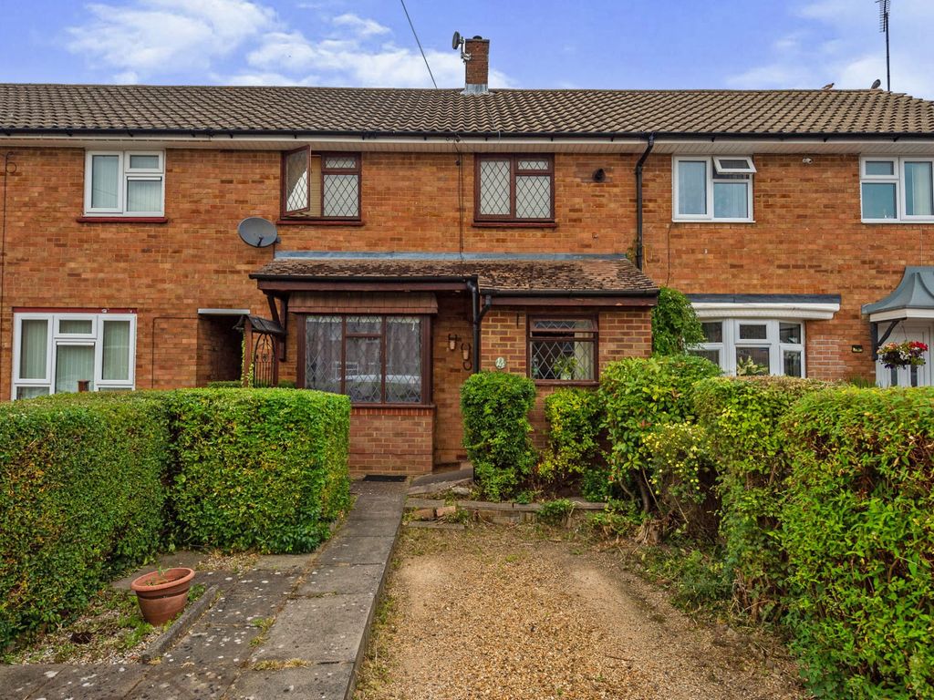 3 bed terraced house for sale in Kirkwood Road, Luton LU4 Zoopla