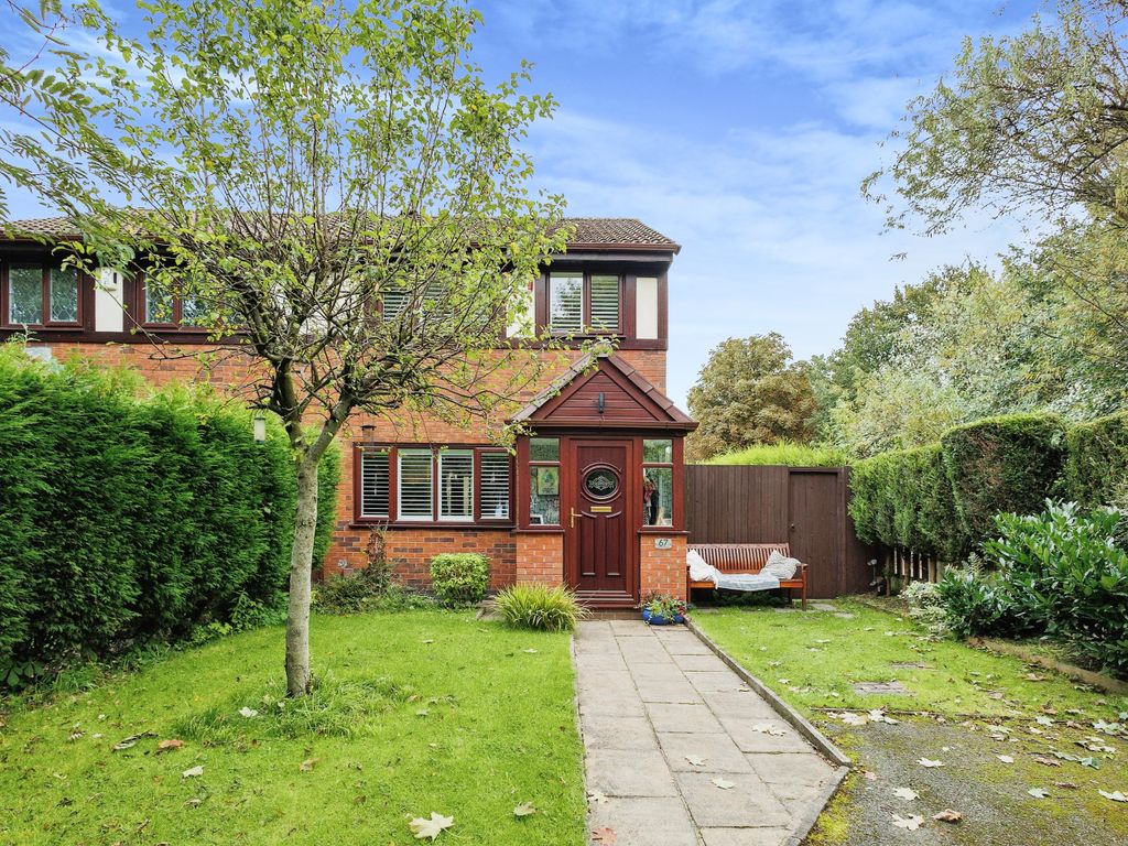 3 bed semidetached house for sale in Churchfields, Audenshaw