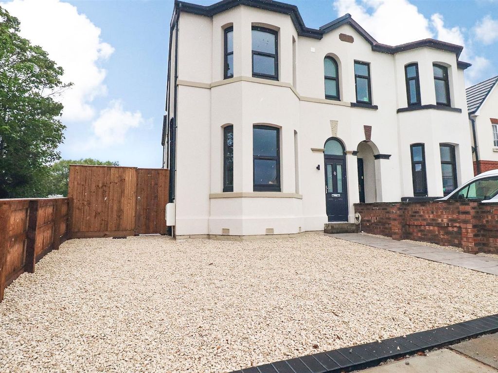 4 bed semidetached house for sale in Liverpool Road, Birkdale