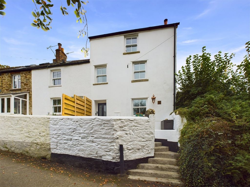 3 bed cottage for sale in Mill Hill, Lostwithiel PL22, £325,000 Zoopla