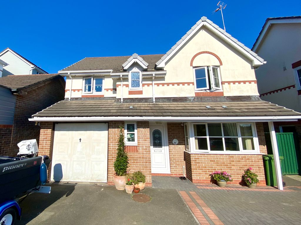 4 bed detached house for sale in Century Close, St. Austell PL25 Zoopla