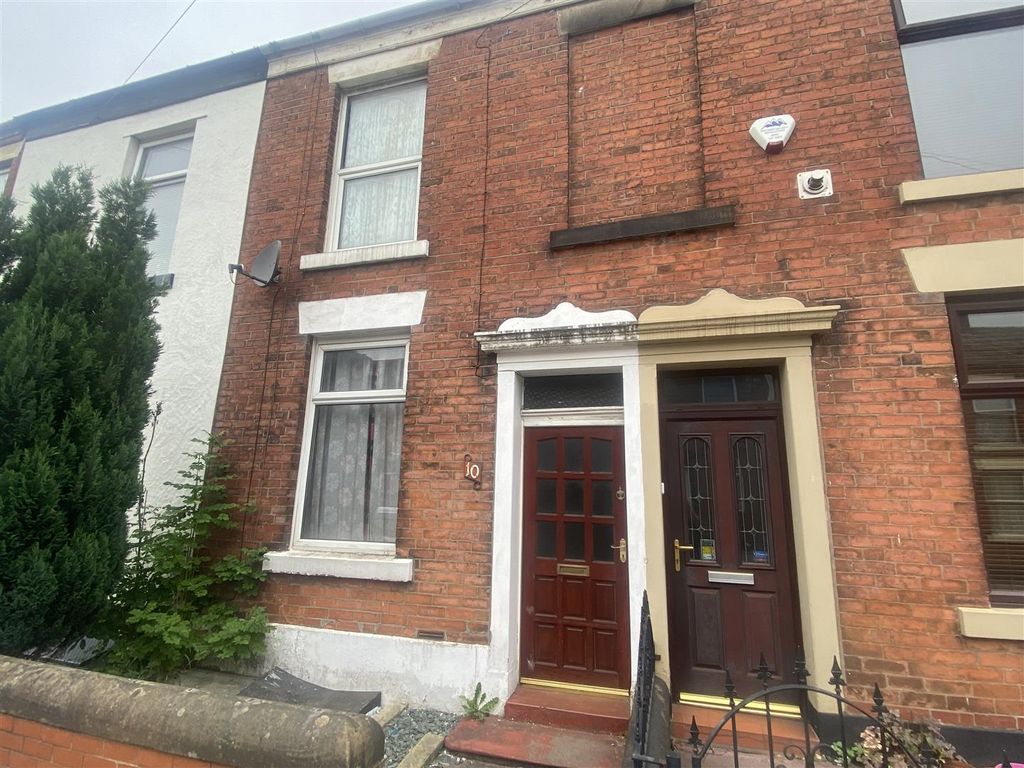 2 bed terraced house for sale in Cheetham Hill Road, Dukinfield SK16