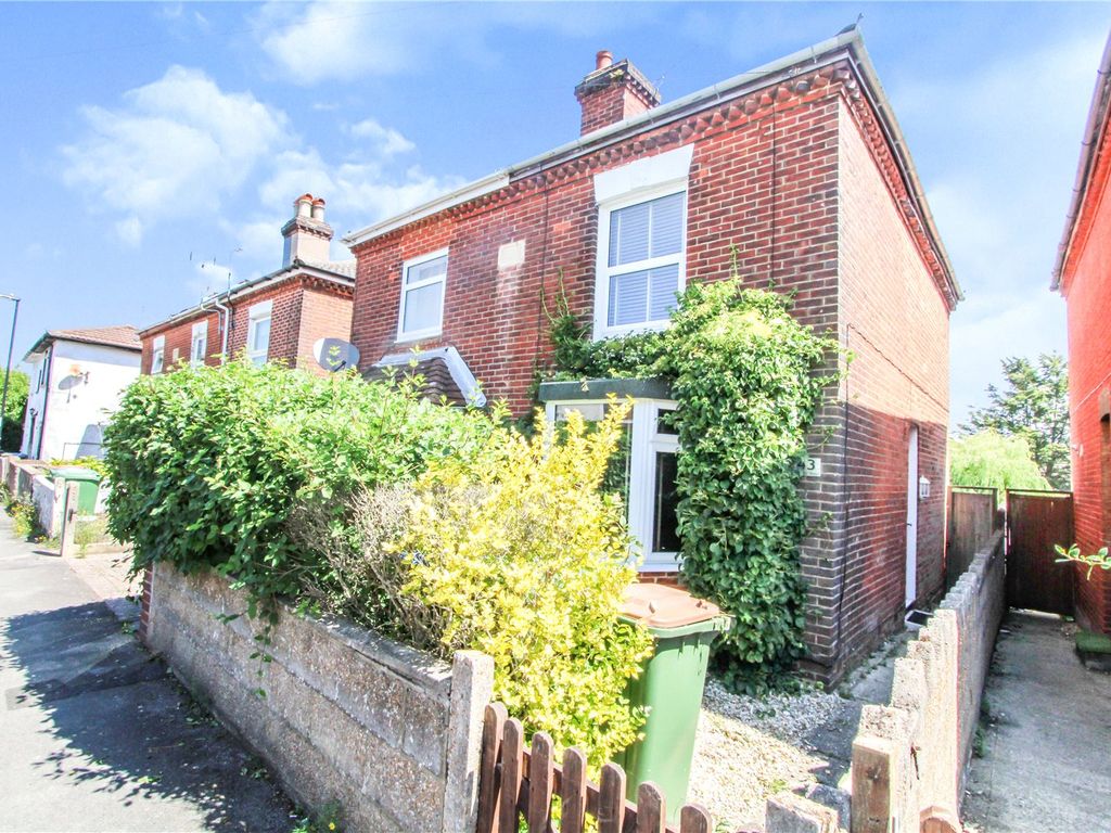 2 bed semidetached house for sale in Firgrove Road, Southampton