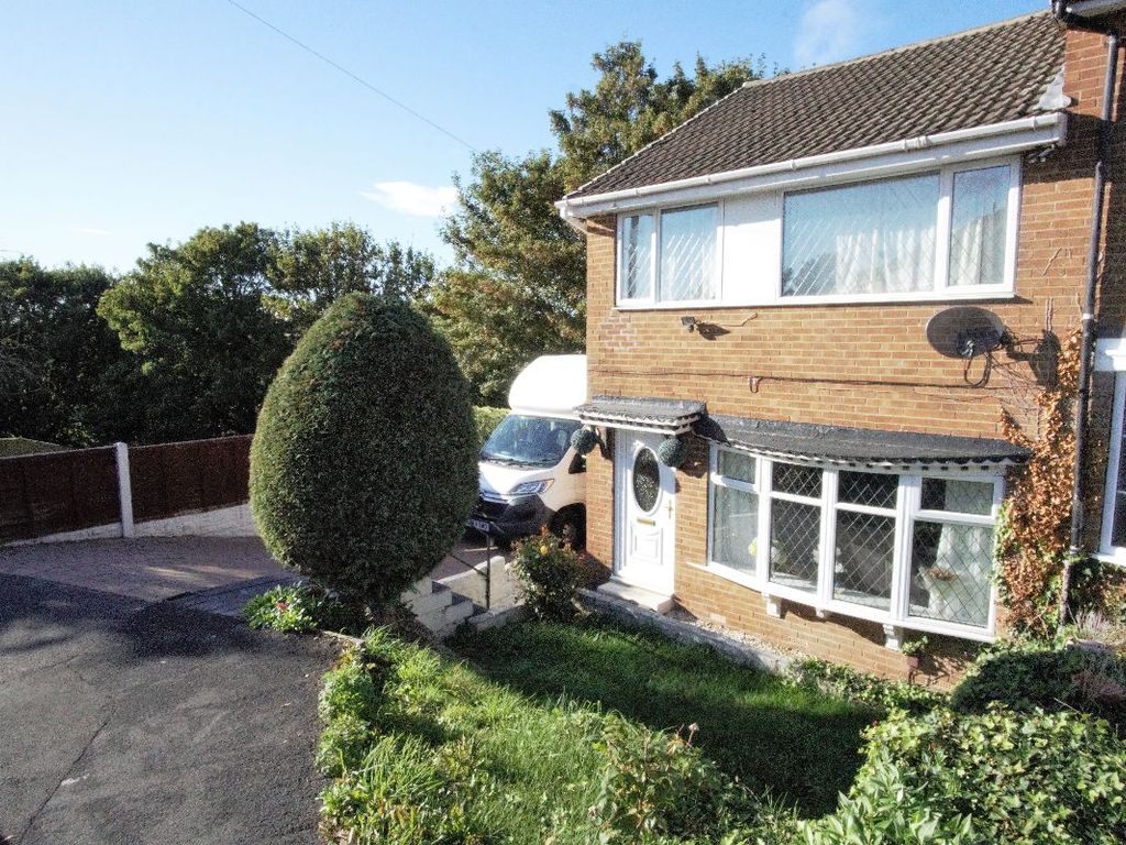 3 bed terraced house for sale in Ramshead Crescent, Seacroft, Leeds LS14 Zoopla