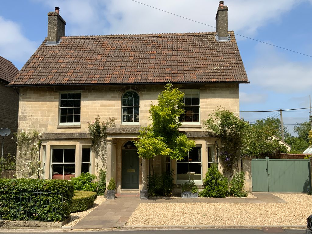 5 bed detached house for sale in Quemerford, Calne SN11, £795,000 Zoopla