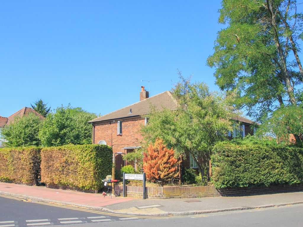 2 bed for sale in Regent Road, Berrylands, Surbiton KT5 Zoopla