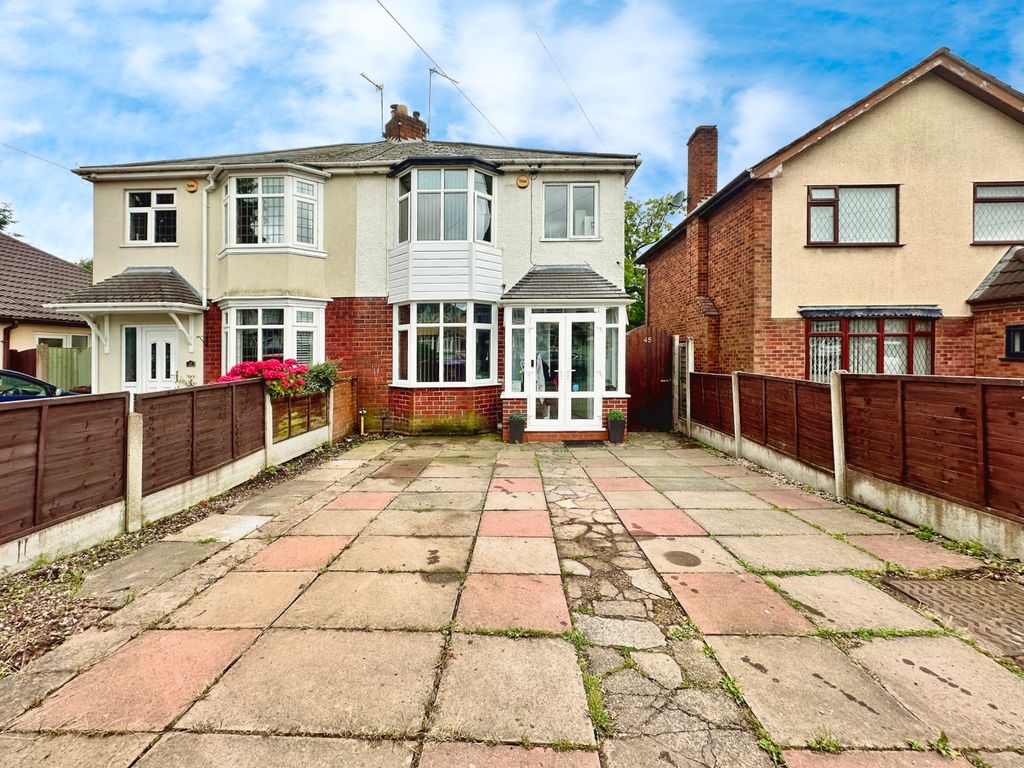 3 bed semidetached house for sale in Stubby Lane, Wednesfield