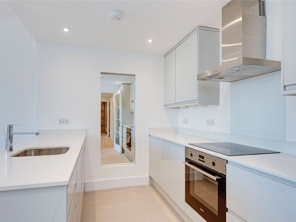 2 bed flat to rent in Grove End Gardens, 33 Grove End Road, London NW8 Zoopla