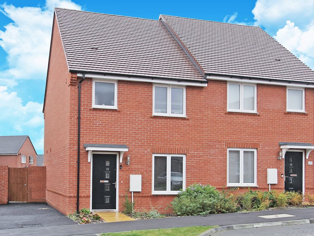 3 bed semidetached house to rent in Merino Road, Andover SP11, £1,500