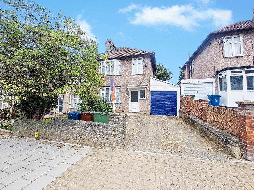 3 bed semidetached house for sale in Westwood Avenue, South Harrow HA2