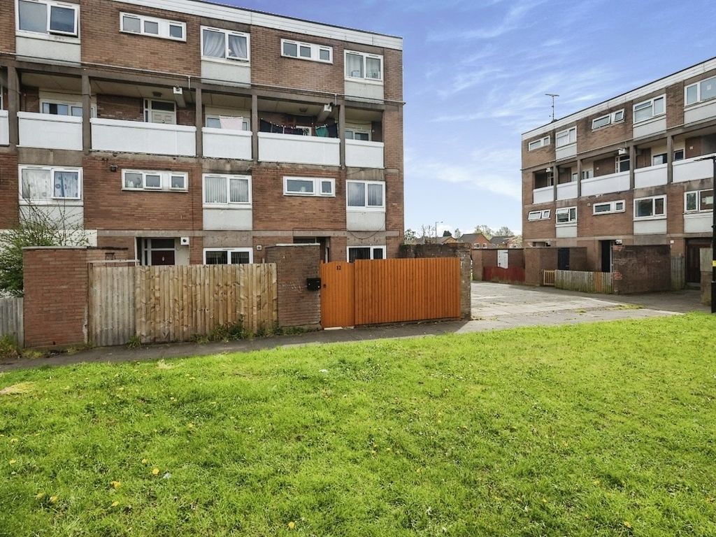 3 bed for sale in Shopton Road, Hodge Hill, Birmingham B34