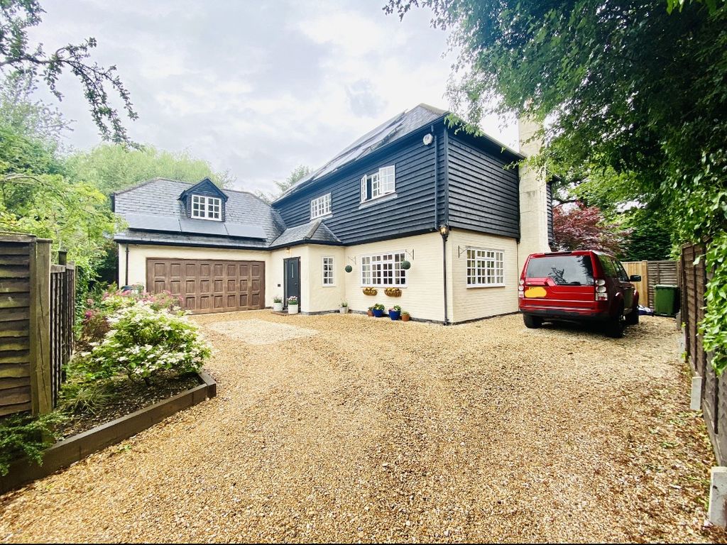 5 bed detached house for sale in Reading Road, Mattingley, Hook RG27 Zoopla