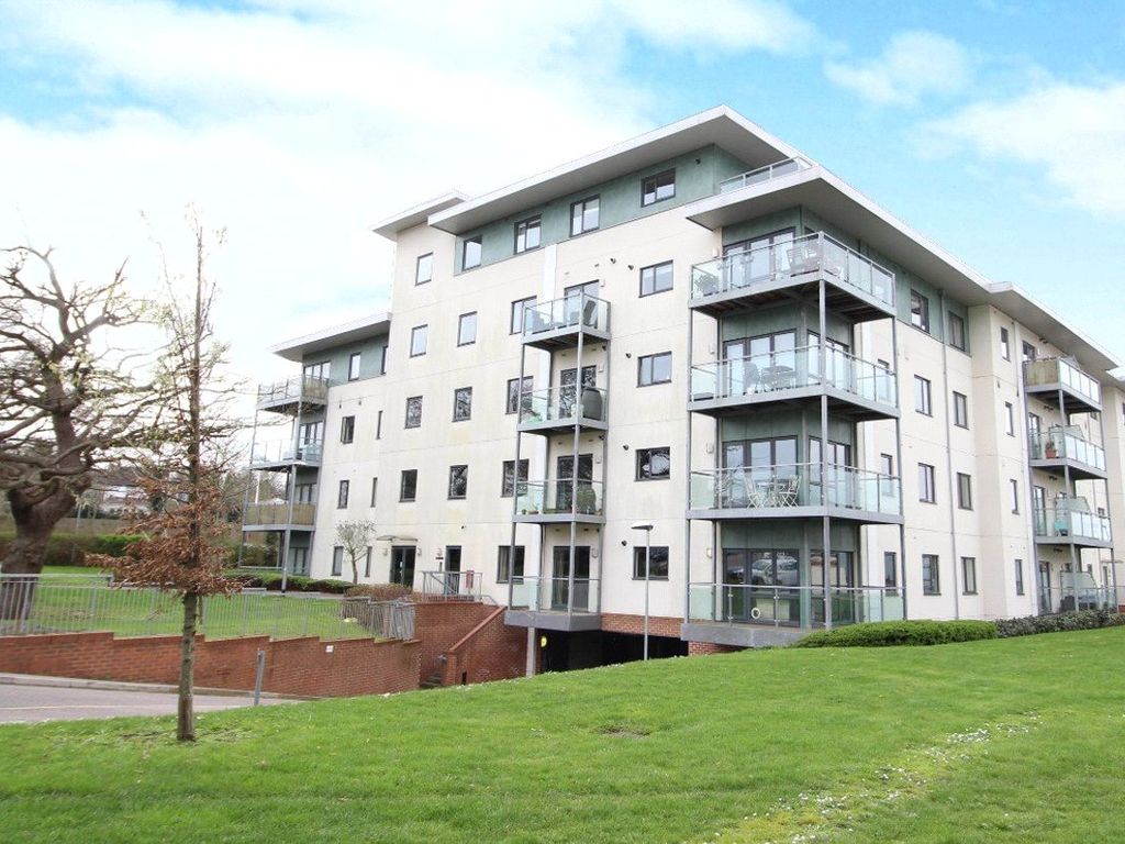 2 bed flat for sale in Adlington House, Rollason Way CM14 Zoopla