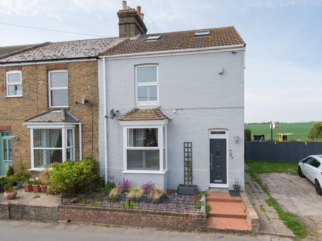 3 bed end terrace house for sale in Prospect, Road, Minster, Ramsgate