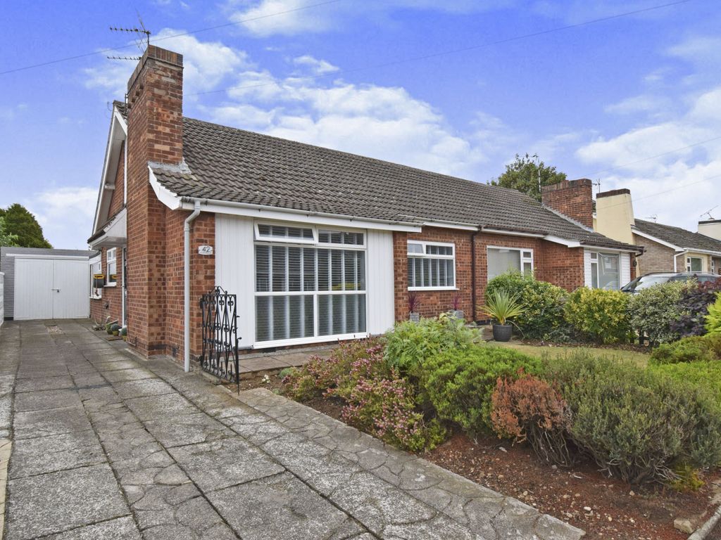 2 bed bungalow for sale in Broadmead Road, Blaby, Leicester LE8 Zoopla