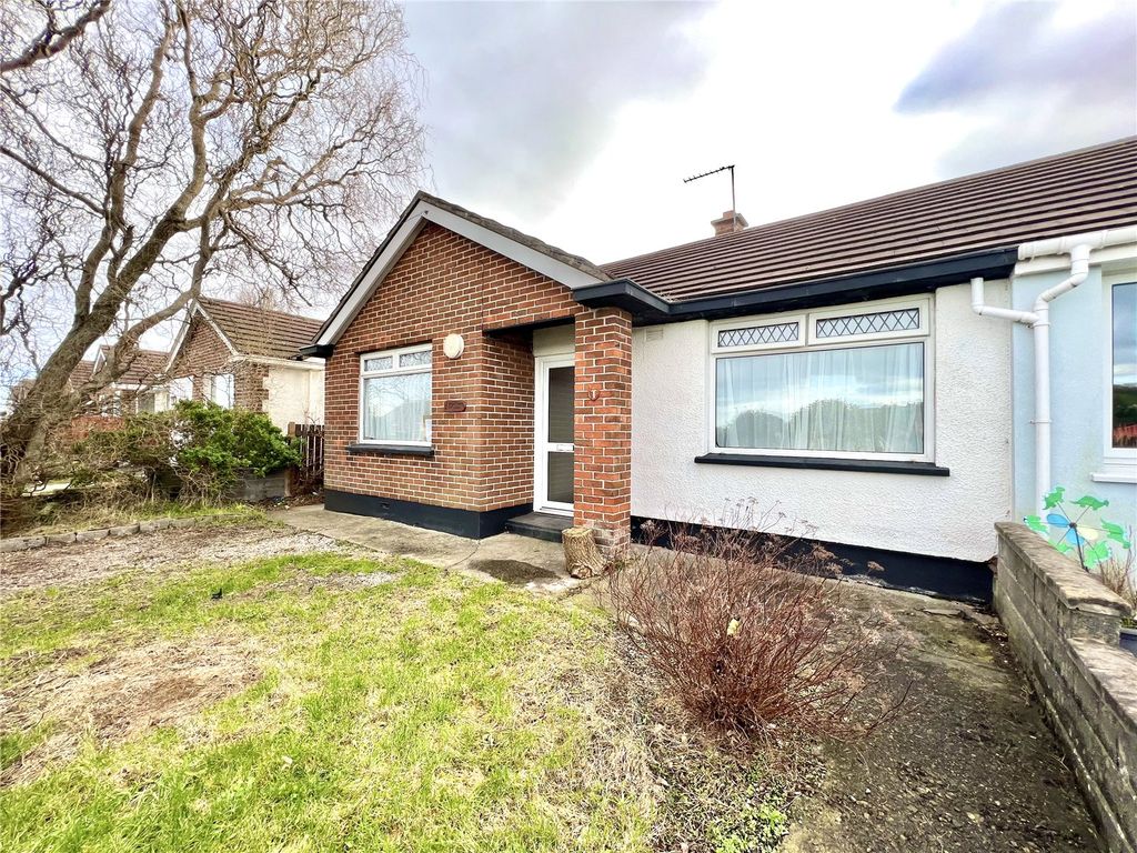 2 bed bungalow for sale in Bryn Glas, Aberporth, Cardigan, Ceredigion