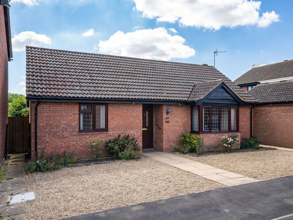 2 bed detached bungalow for sale in The Spinney, Bar Hill CB23 Zoopla