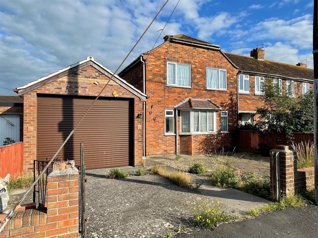 3 bed end terrace house for sale in Killarney Avenue, BurnhamOnSea