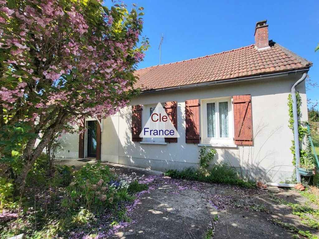 2 bed detached house for sale in FerrieresEnGatinais, Centre, 45210