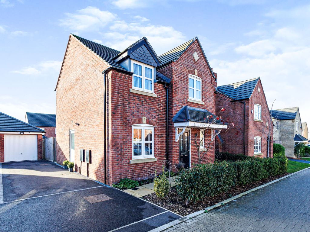 4 bed detached house for sale in Peakforest Road, Marple, Stockport