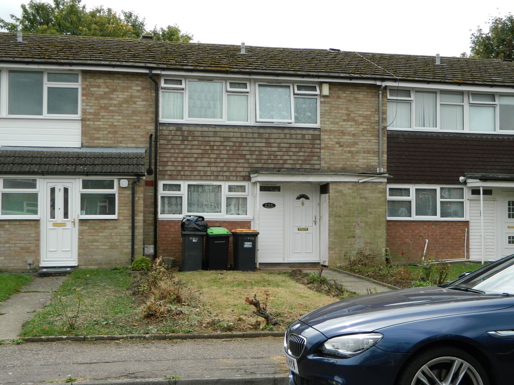 3 bed terraced house to rent in Woodstock Road, Bedford MK40 Zoopla
