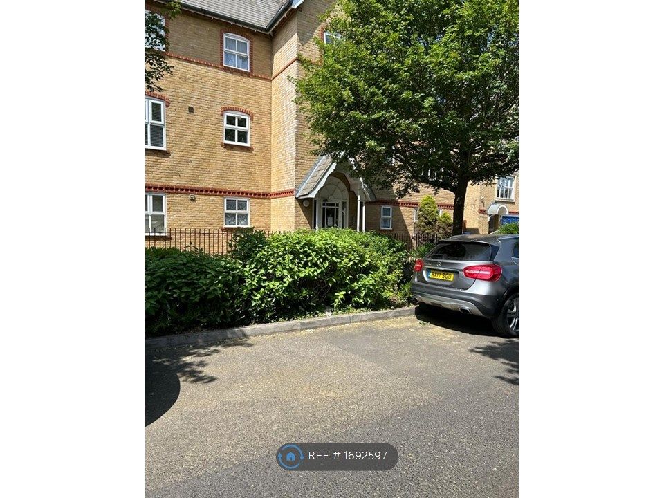 2 bed flat to rent in Chamberlayne Avenue, Wembley HA9 Zoopla