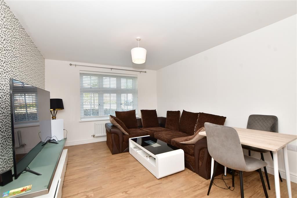 2 bed flat for sale in Limeburners Drive, Halling, Kent ME2 Zoopla