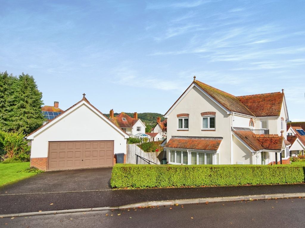 4 bed detached house for sale in Whitegate Gardens, Minehead TA24, £