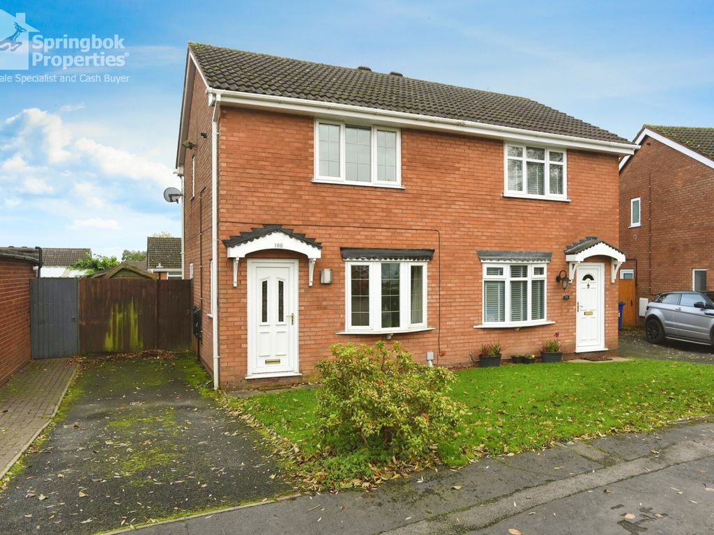 2 bed semidetached house for sale in Bond Way, Hednesford, Cannock