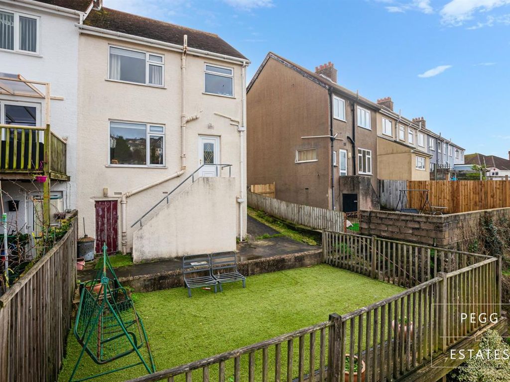 3 bed terraced house for sale in Hill Park Road, Torquay TQ1 Zoopla
