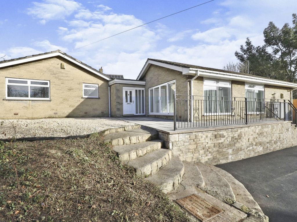 4 bed bungalow for sale in Rackford Road, North Anston, Sheffield