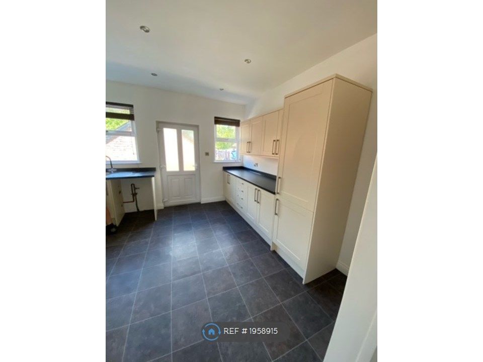 2 bed terraced house to rent in Barras Terrace, Bedale DL8, £800 pcm