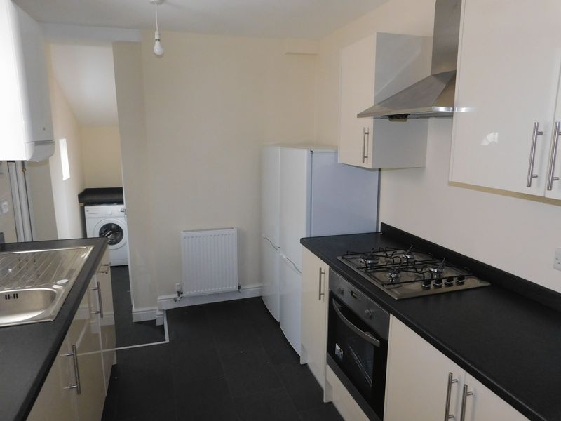 Room to rent in Corporation Street, Mansfield NG18 Zoopla