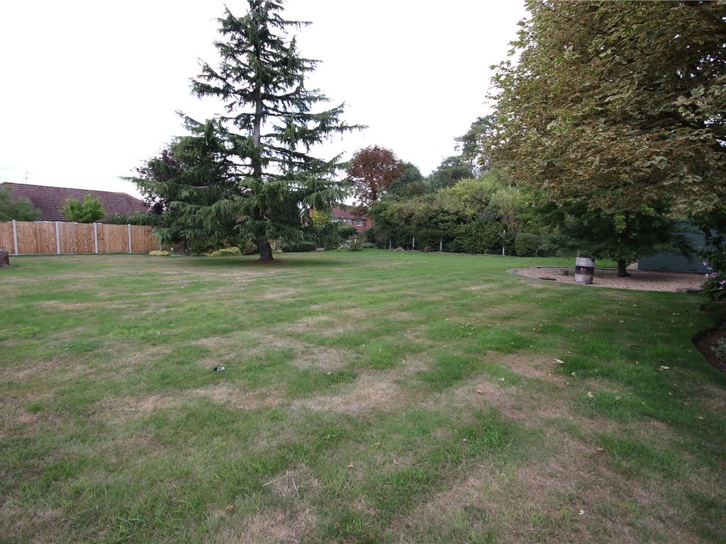 Bungalow for sale in Town Dam Lane, Donington, Spalding, Lincolnshire PE11 Zoopla