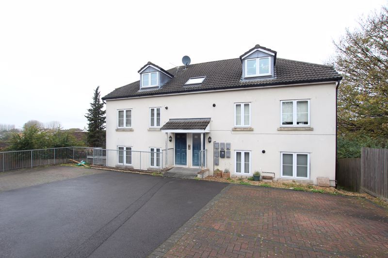 2 bed flat for sale in Church Road, Hanham, Bristol BS15, £215,000 Zoopla