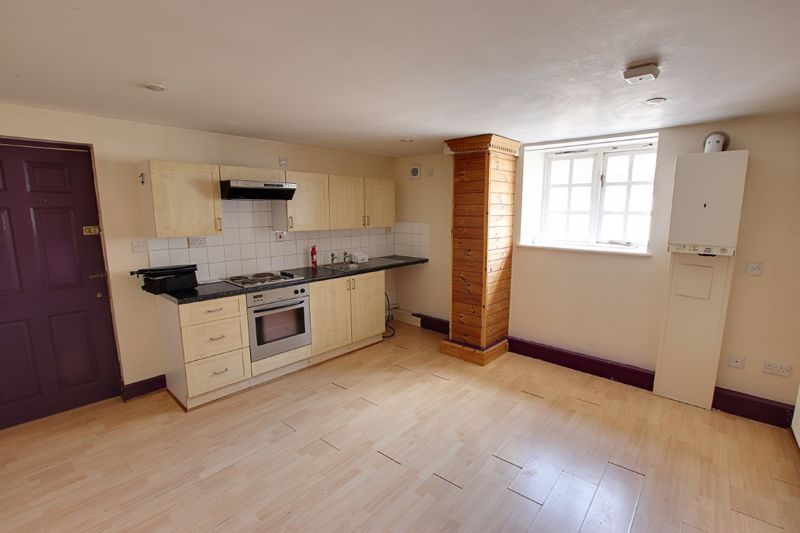 1 bed flat to rent in Hill Street, Trowbridge BA14 Zoopla