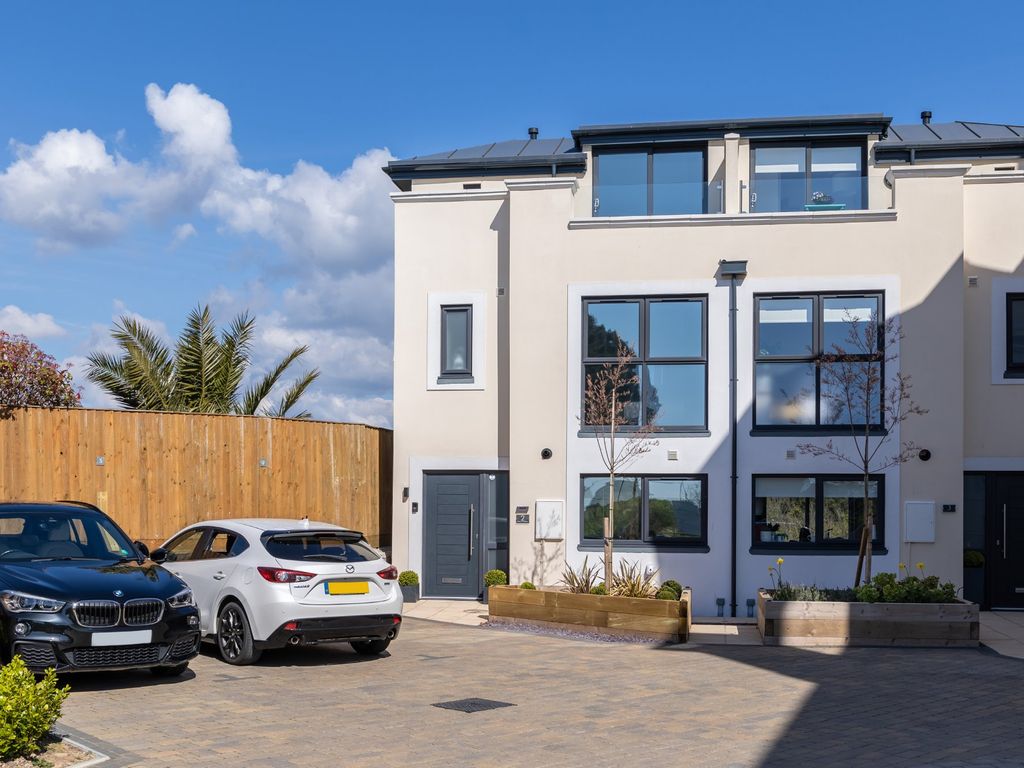 3 bed town house for sale in Daddyhole Road, Torquay TQ1 Zoopla