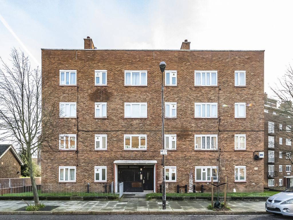 3 bed flat for sale in Denmark Hill Estate, London SE5 Zoopla
