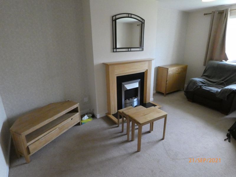 2 bed flat to rent in Mey Terrace, Thurso KW14, £566 pcm Zoopla