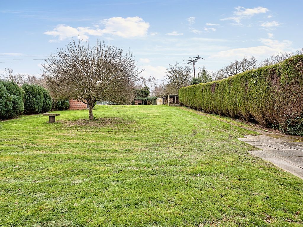 3 bed detached bungalow for sale in Station Road, Ryhill, Wakefield WF4