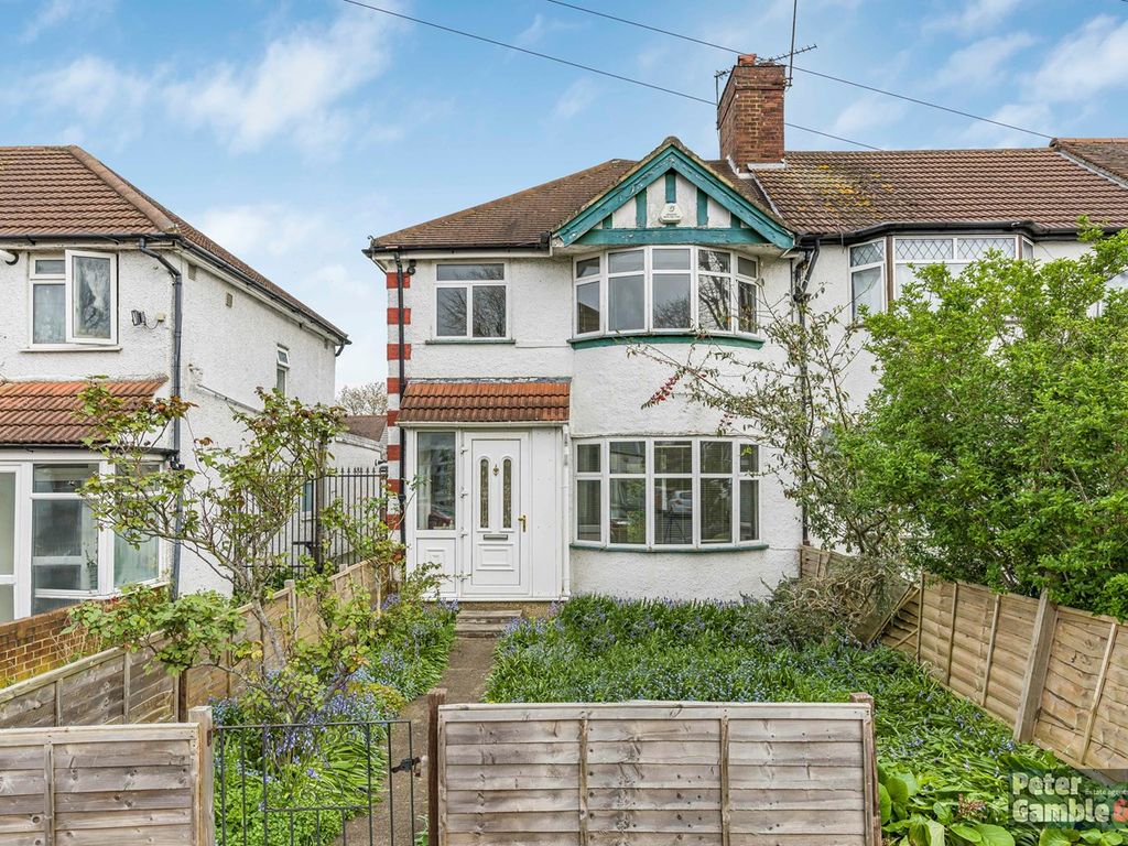 3 bed end terrace house for sale in Fraser Road, Perivale, Greenford