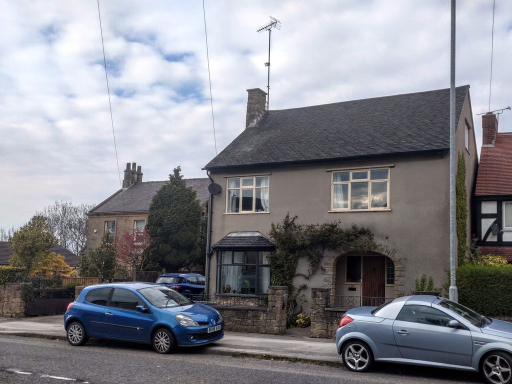 7 bed detached house for sale in Mansfield Road, Skegby, SuttonIn