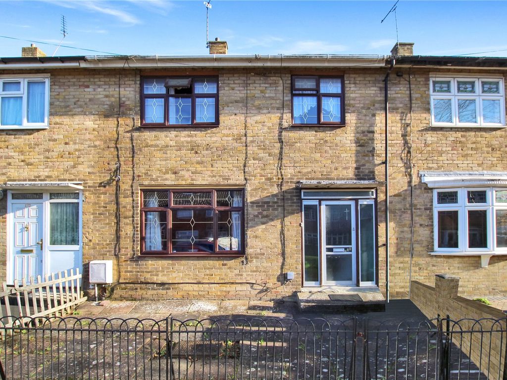 3 bed terraced house for sale in Godstow Road, Abbey Wood SE2, £425,000